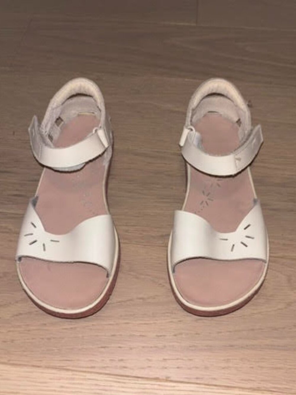 Camper girl's sandals, worn, look to photos